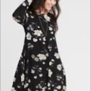 Old Navy Jersey Swing Dress  floral print